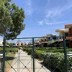 Tetis Seafront Maizonette *