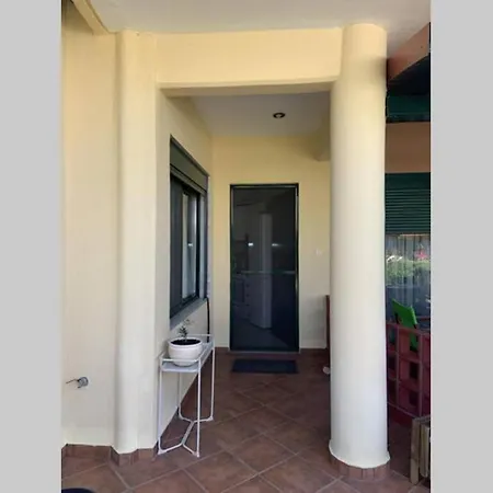 Tetis Seafront Maizonette Дом отдыха Никити