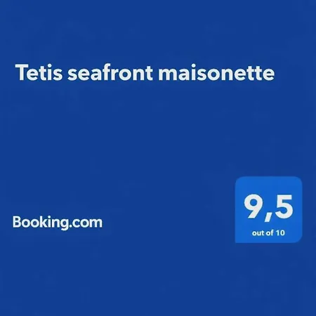 Tetis Seafront Maizonette Никити