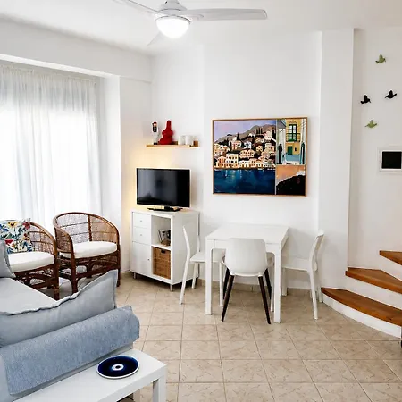Tetis Seafront Maizonette Ferienhaus Nikiti (Sithonia)