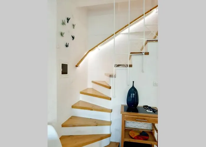 Tetis Seafront Maizonette * Nikiti (Sithonia)