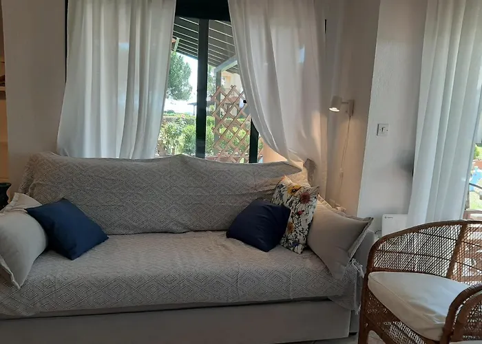 Tetis Seafront Maizonette Case de vacanță Nikiti (Sithonia)