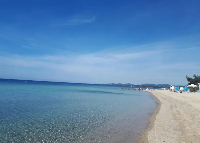 Tetis Seafront Maizonette Case de vacanță