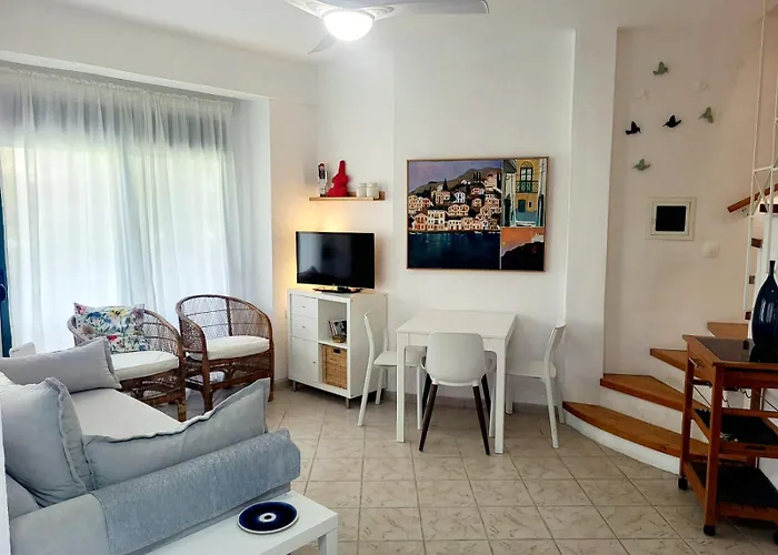 Tetis Seafront Maizonette Nikiti (Sithonia)