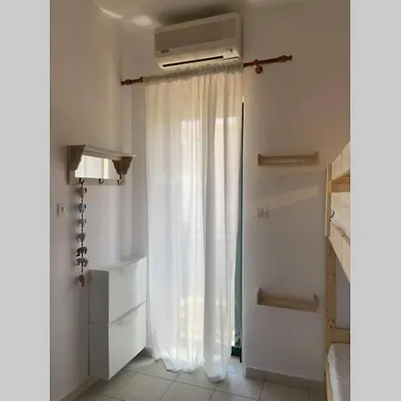 Tetis Seafront Maizonette